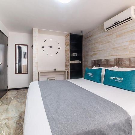 Ayenda Ruta 65 Hotel Кали Екстериор снимка