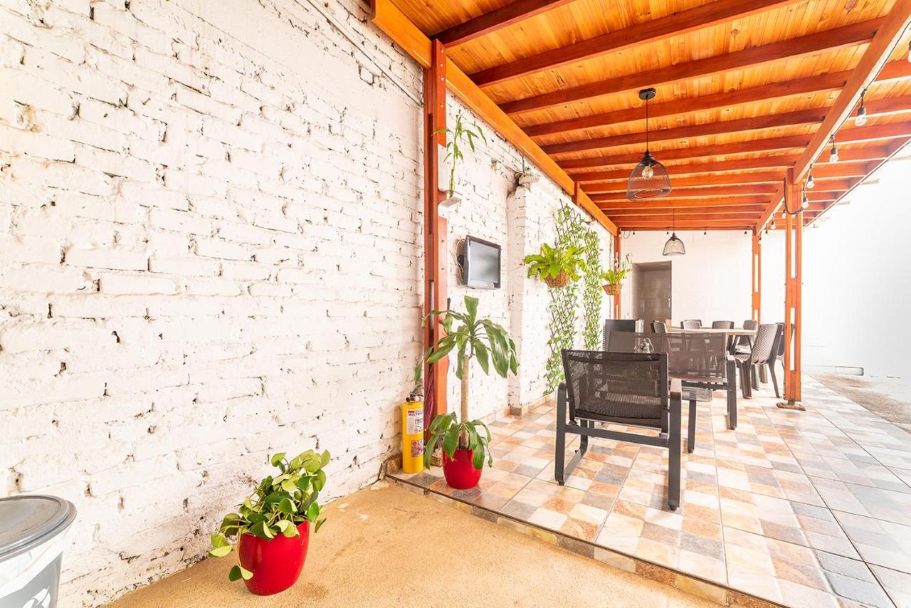 Ayenda Ruta 65 Hotel Кали Екстериор снимка